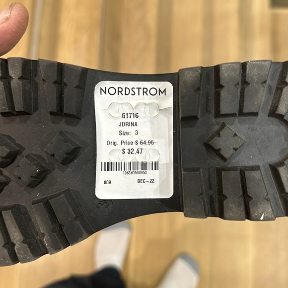 NWT Steve Madden - Girl’s size 3 boots/shoes - Picture 12 of 12